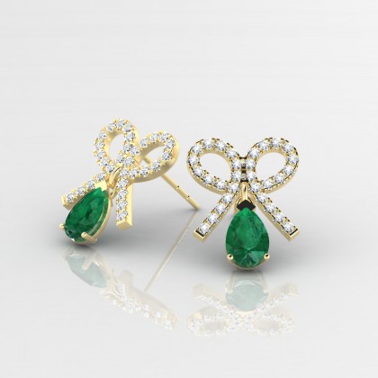 Betty Boucles d'oreilles Emeraude en Or jaune 18k
